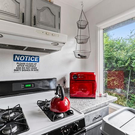 Simple Deluxe Private Room Anchorage Exterior foto