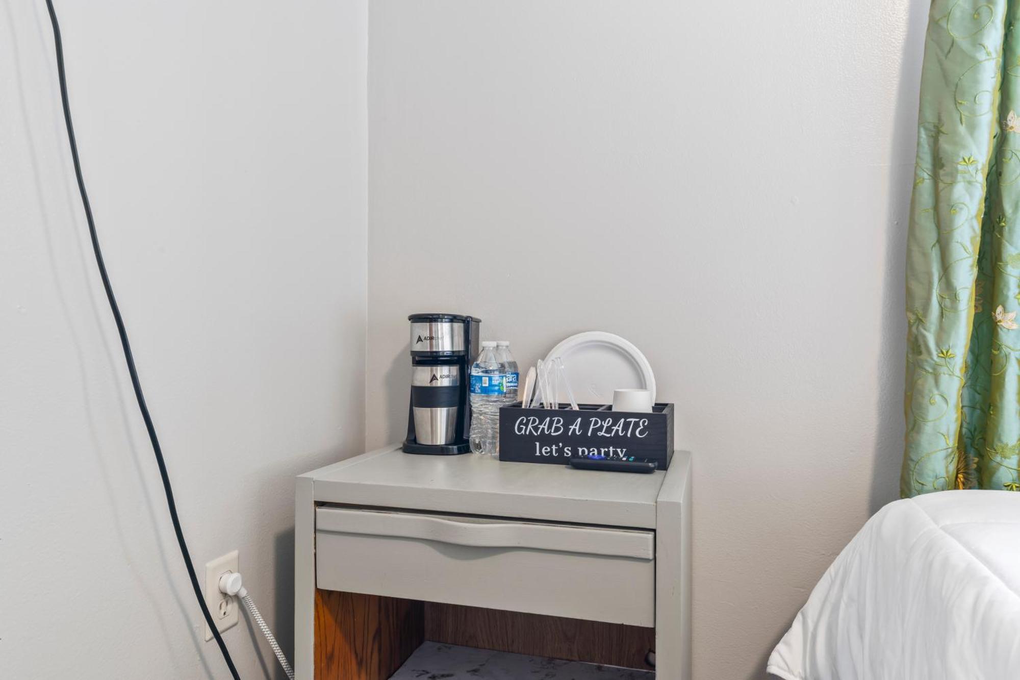 Simple Deluxe Private Room Anchorage Exterior foto